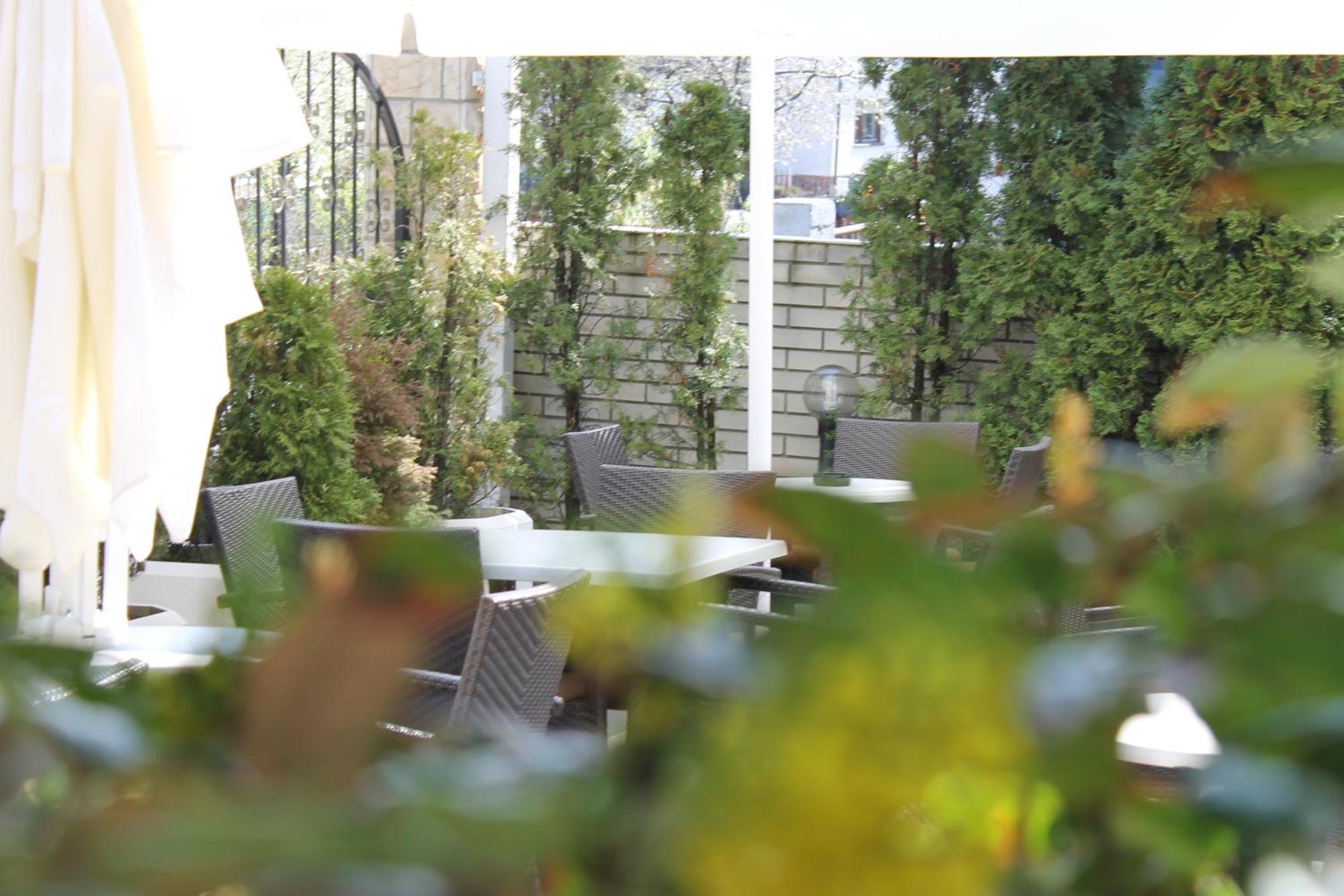 Hotel Vila Tina Zagreb Buitenkant foto