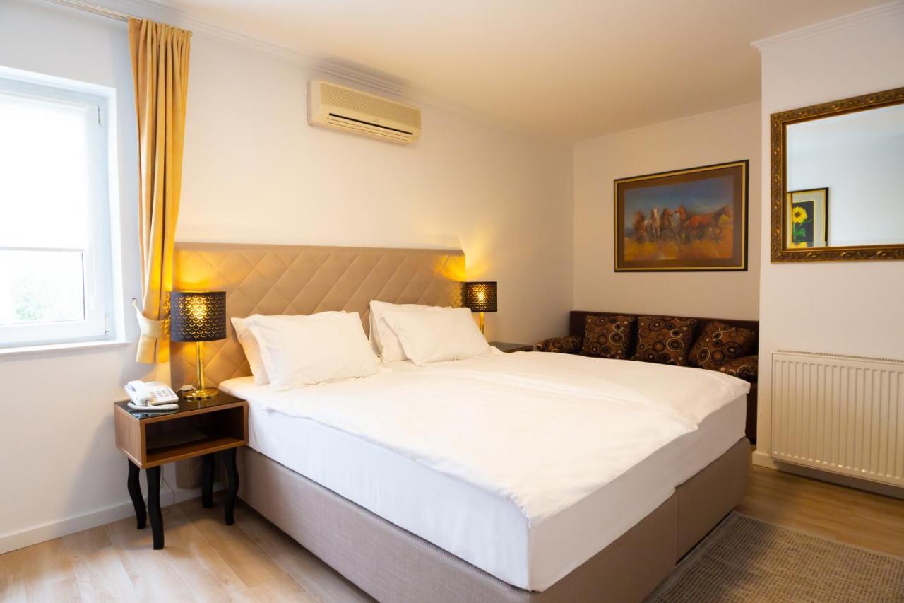 Hotel Vila Tina Zagreb Buitenkant foto
