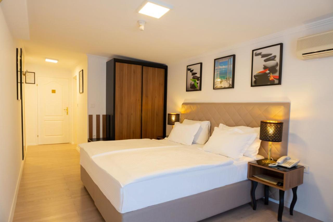 Hotel Vila Tina Zagreb Buitenkant foto